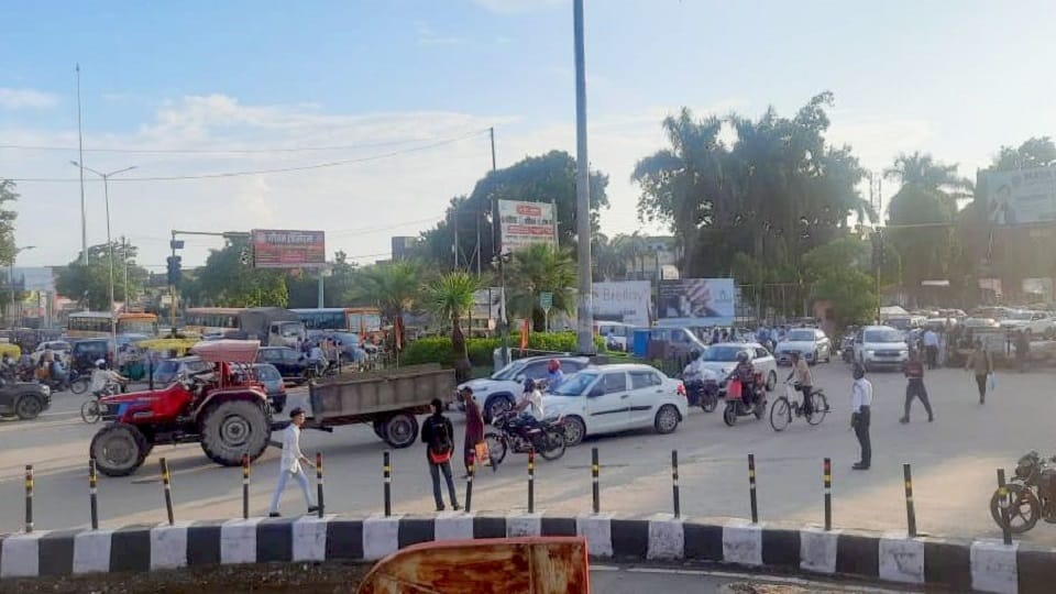 Intersections of metropolitan cities will be developed on the lines of metro city in rudrapur