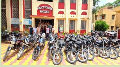 Bikaner: 3 accused of bike theft gang in police custody, used to sell stolen bikes at low price in rural areas