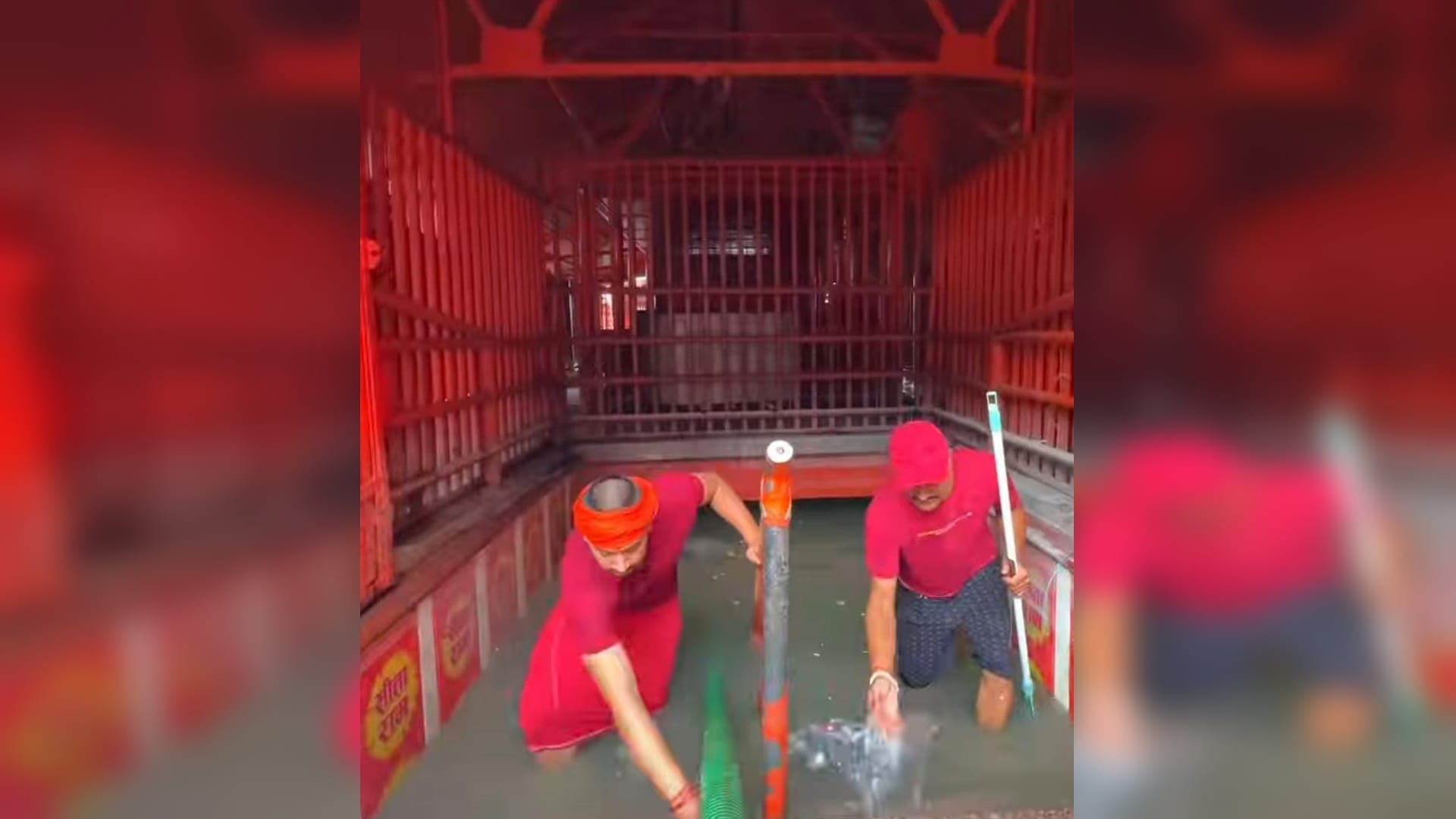 Ganga returns from Bade Hanuman temple, water is being removed from the sanctum sanctorum by installing pump.