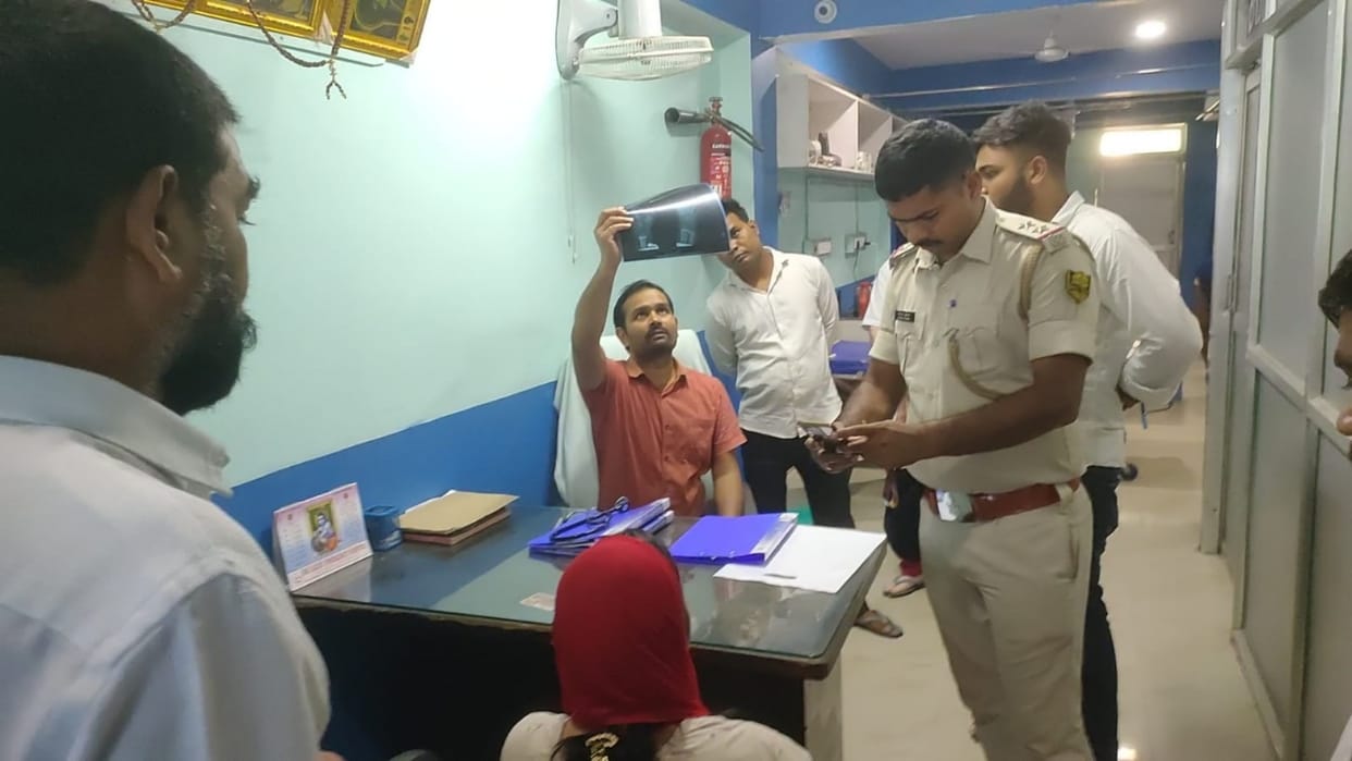Bihar News: Child shot in firing between two parties in Patna, admitted to hospital