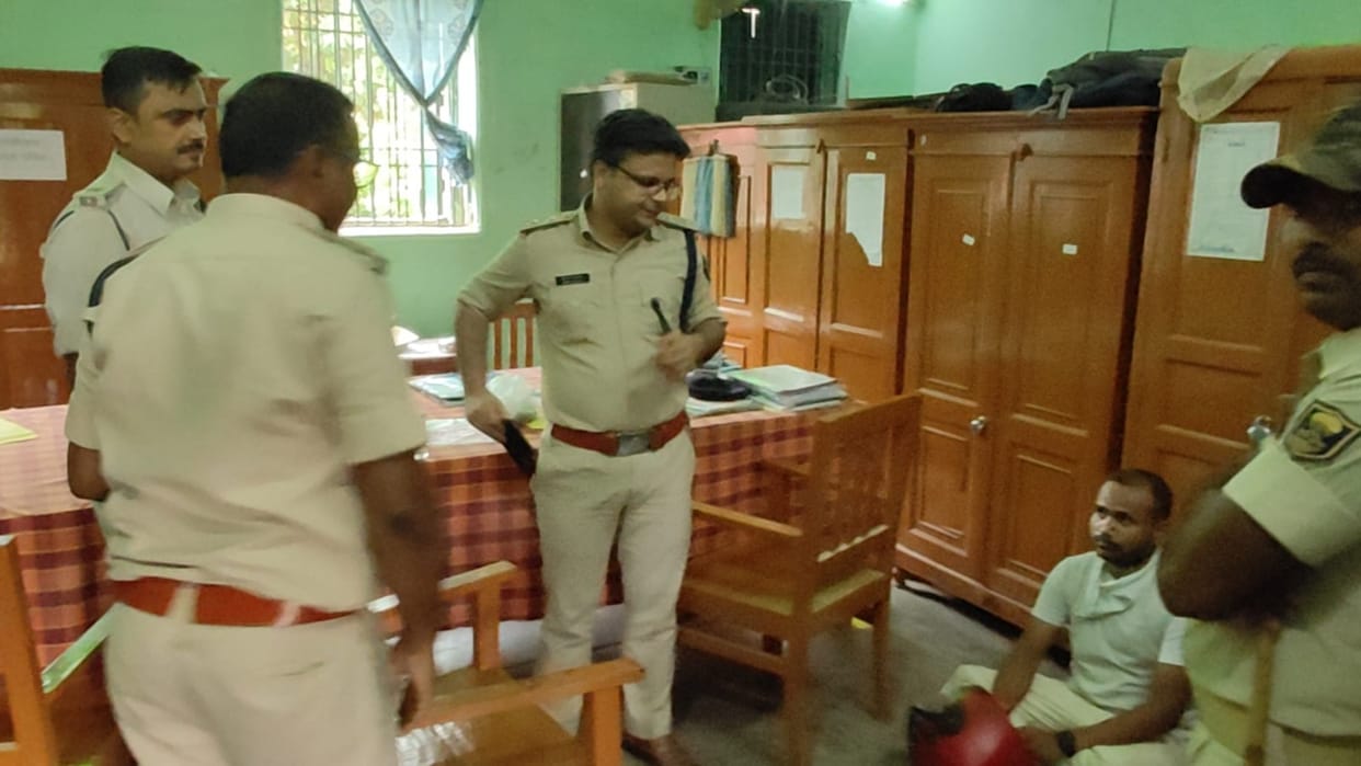 Bihar News : csbc bihar police constable exam paper leak munna bhai arrest in begusarai vaishali