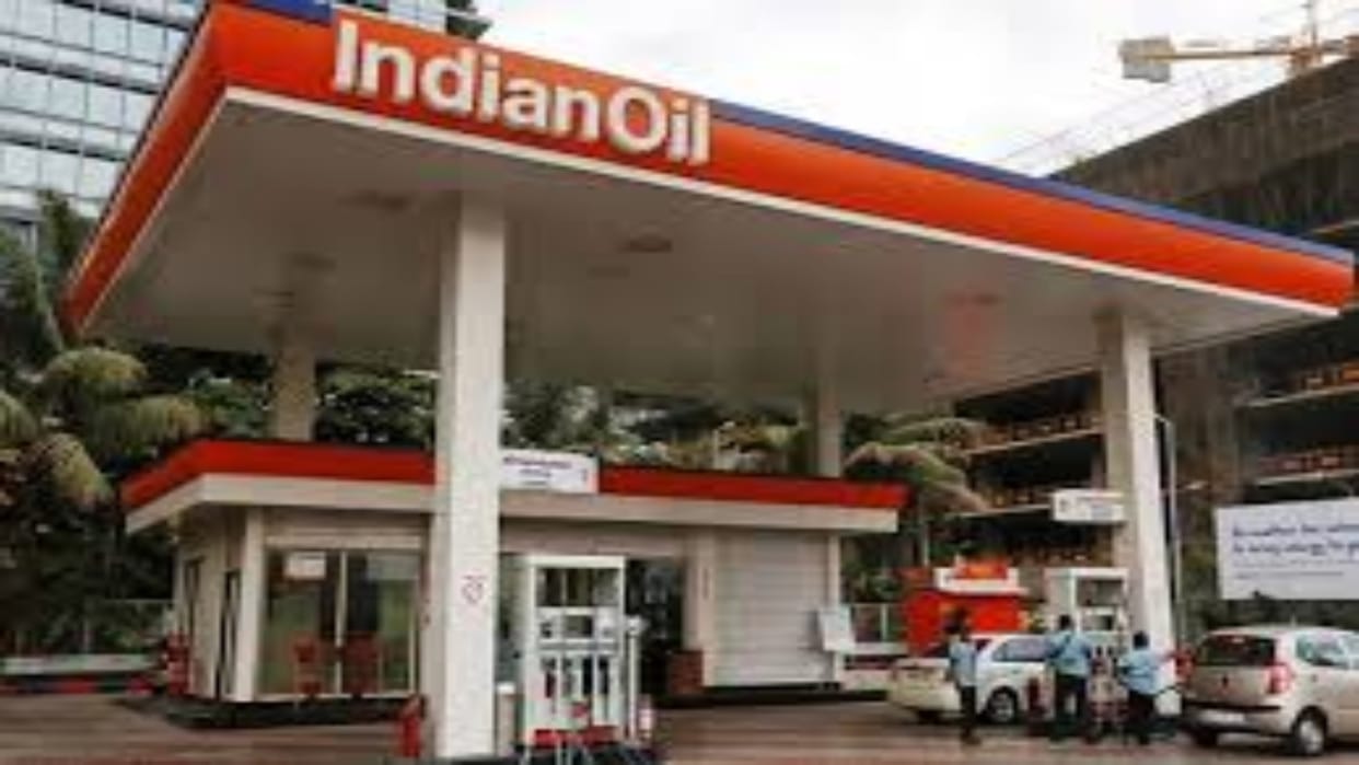 Indian Oil Confirms 20 Per Cent Ethanol Blending in Premium XP95 and Regular Petrol in Kolkata