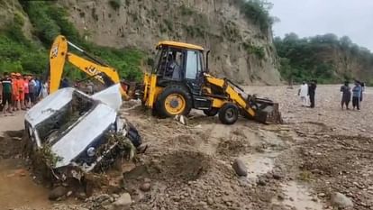 Jejon Khadd Una News Vehicle swept away in a ravine in Punjab nine people from Una died