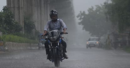 Kanpur Weather Intermittent rain since morning cloudy skies and light drizzle expected over the next five days
