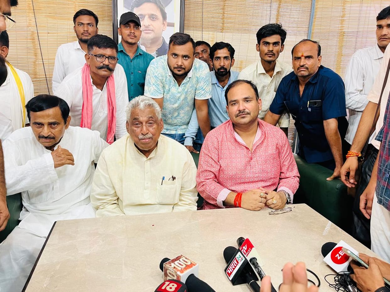 UP opposition leader Mata Prasad Pandey says government should be serious on atrocities on Hindus in Banglades