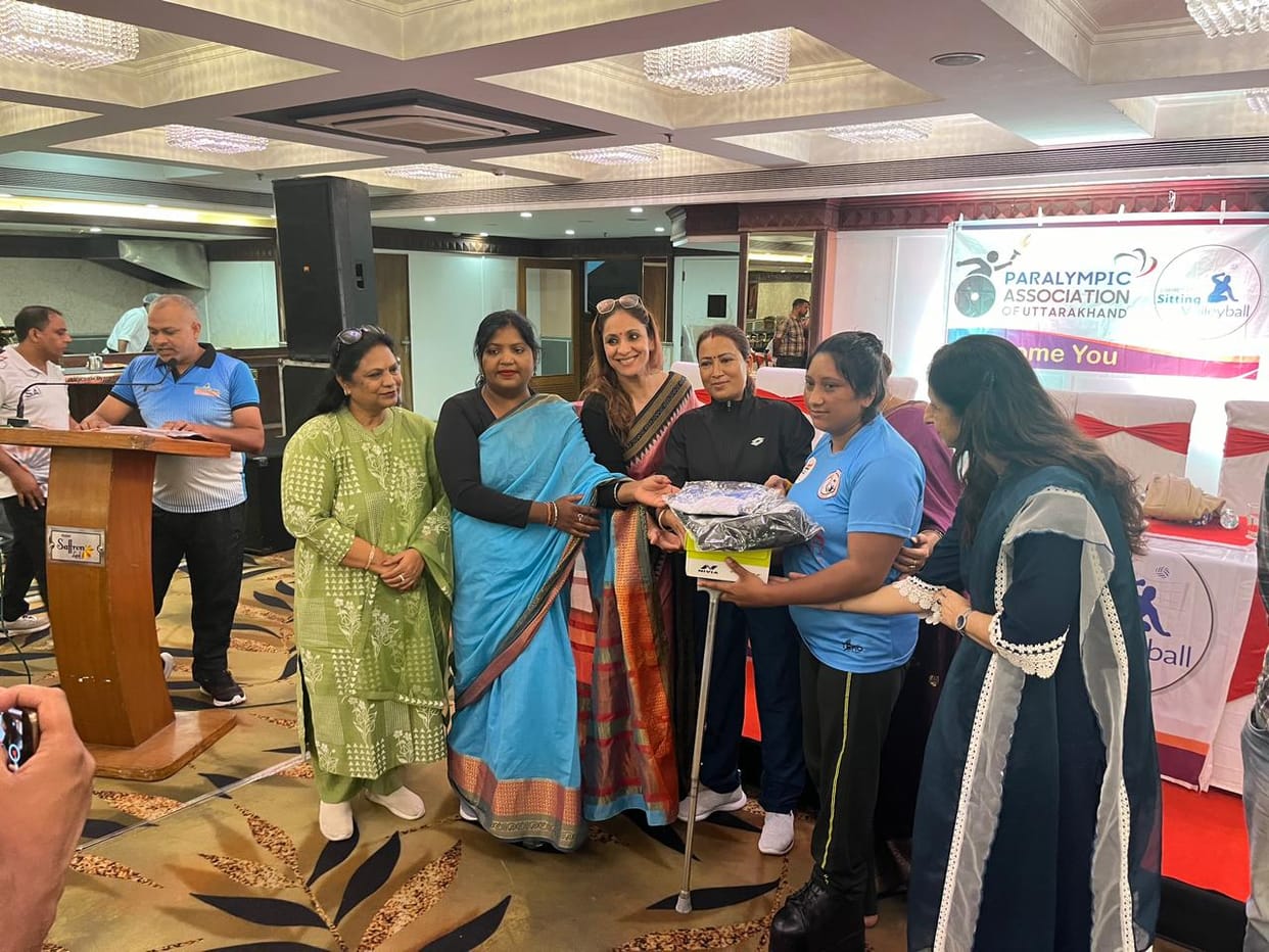 Uttarakhand Paralympic volleyball players honored By Sports Minister Rekha Arya