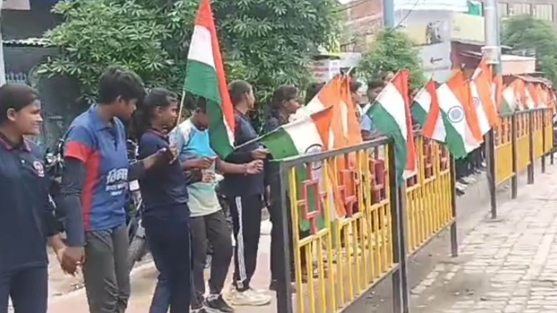 Olympian Lalit Upadhyay grand welcome in varanasi