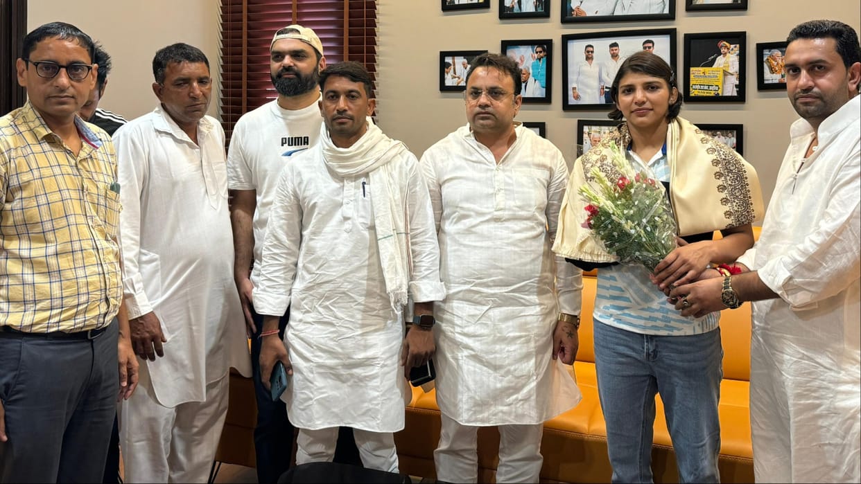 Olympics: Nisha Dahiya got a warm welcome in the village