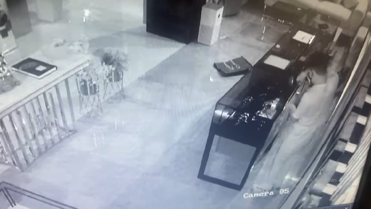 Watches worth Rs three crore stolen from showroom of branded company in Ghaziabad