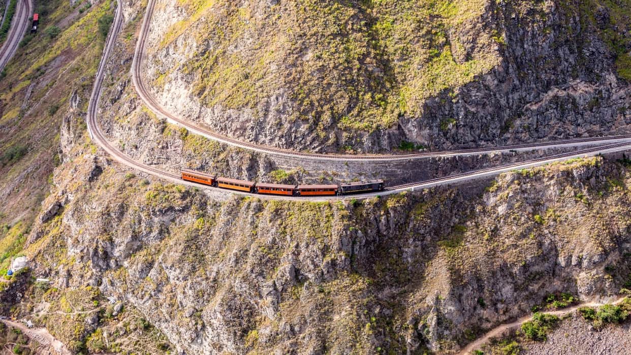 Which are the five most dangerous railway routes in the world? where peoples breath stucks