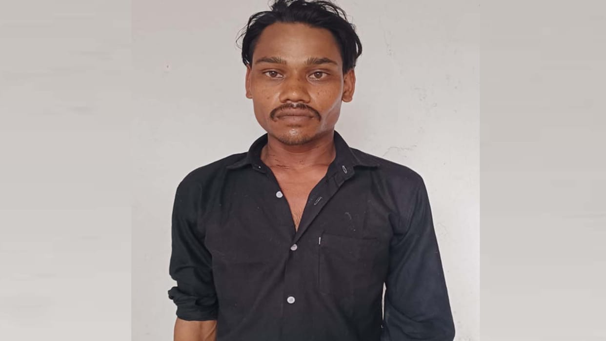 Banda: misdeed with girl, on protest the girl was thrown from the overbridge