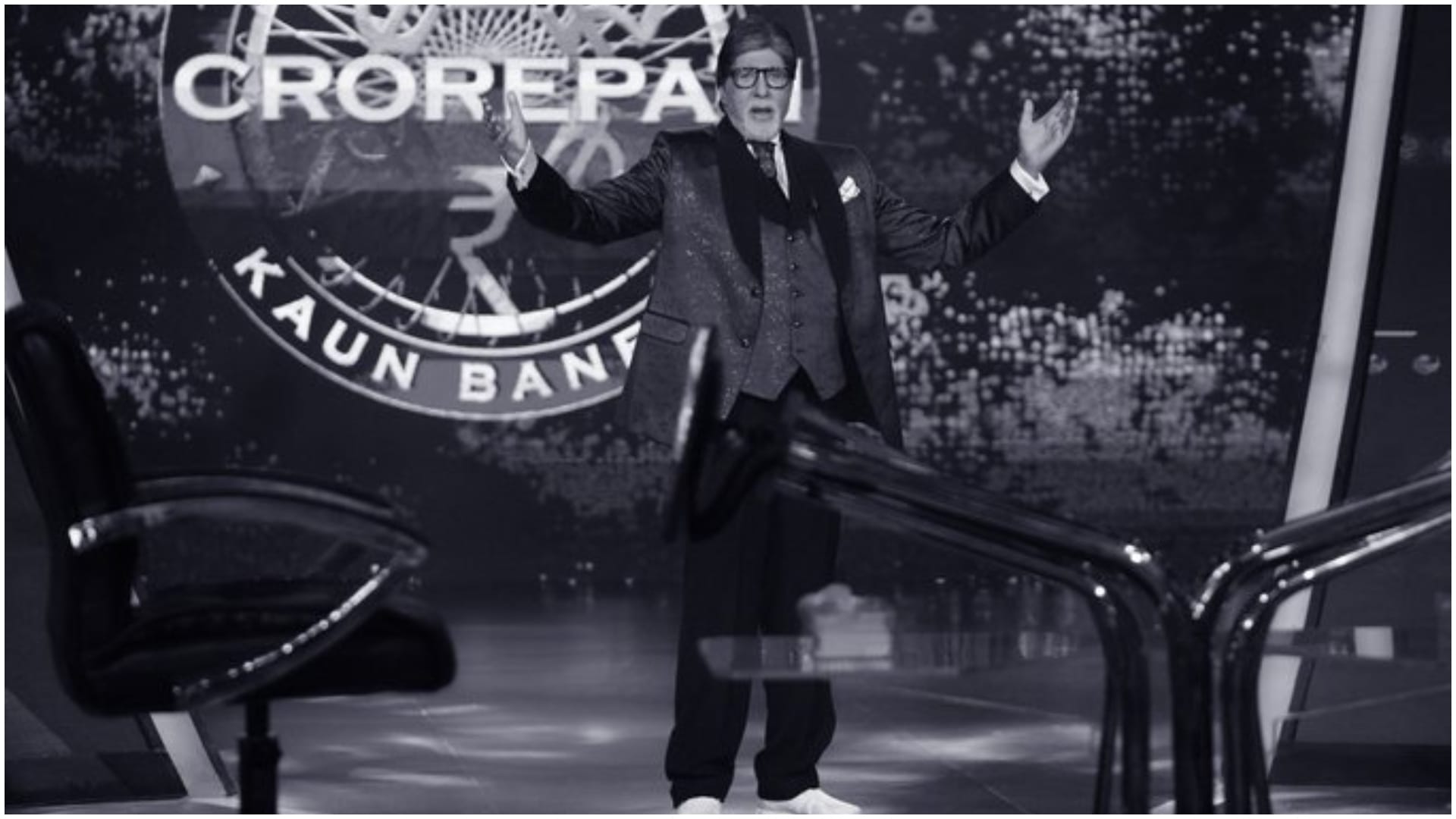 Amitabh Bachchan wrote an emotional post for Late Mother Teji Harivash Rai Bachchan on her Birth Anniversary