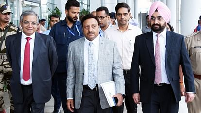 Early election in delhi with maharashtra challenges and eci role