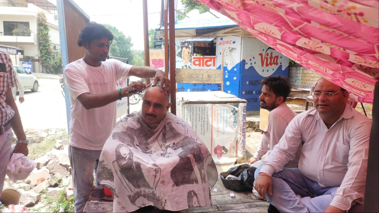Haryana: NHM employees got shaved in different districts