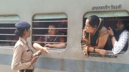 Fire In Punjab Mail At shahjahanpur Powder flying in air was mistaken for smoke alarm rang after cylinder fell