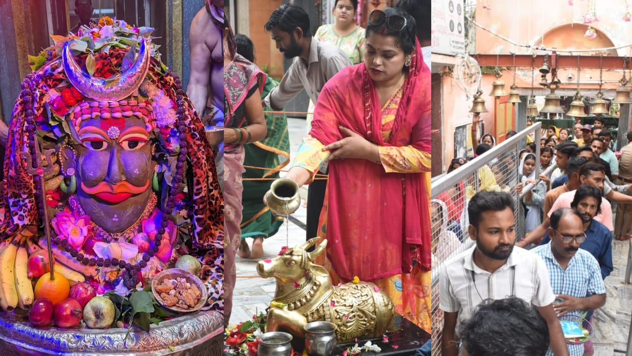 Shivbhakts offer prayers to Lord Shiva on Monday.
