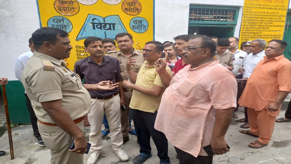 Meerut: Uproar over feeding meat to children in primary school, accused principal in custody