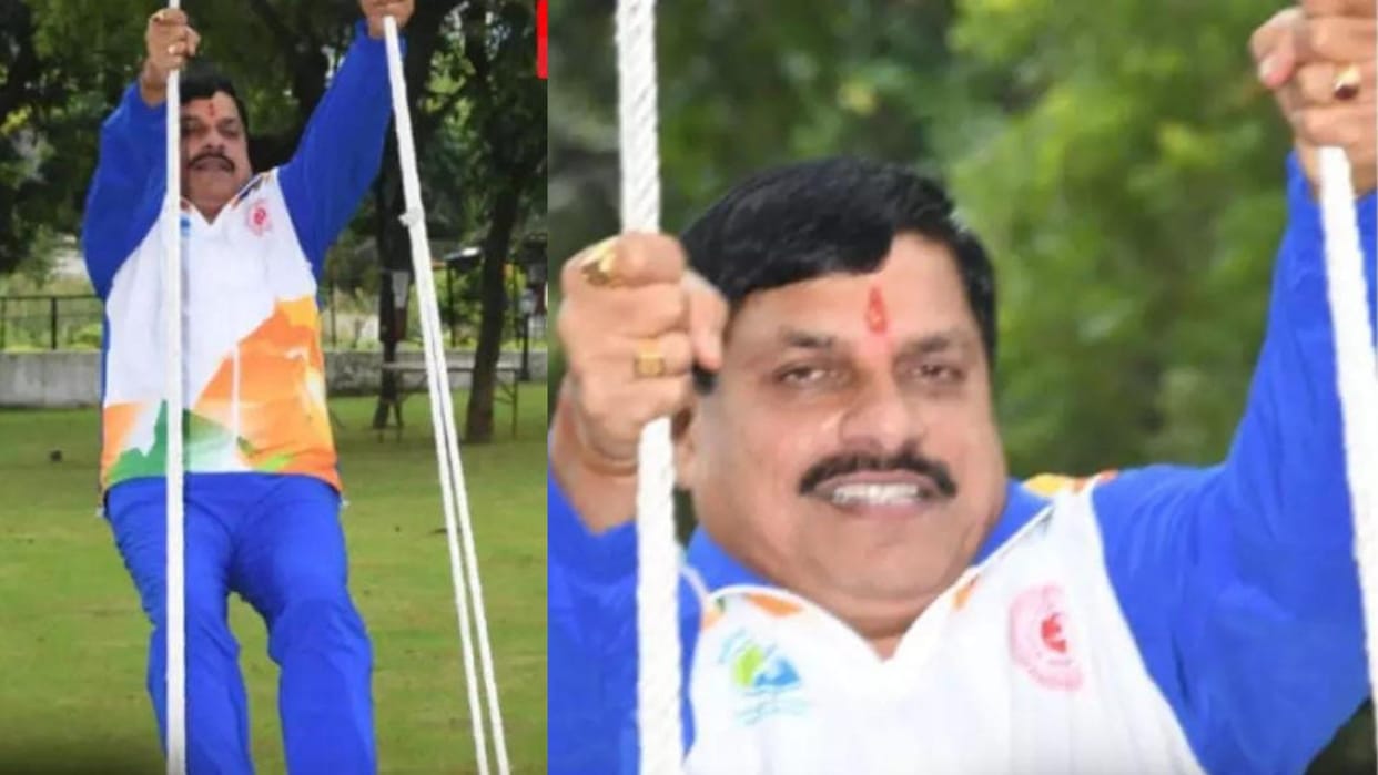Bhopal: CM enjoyed the swing of Sawan before the Tricolor Yatra, called for promoting culture and tradition.