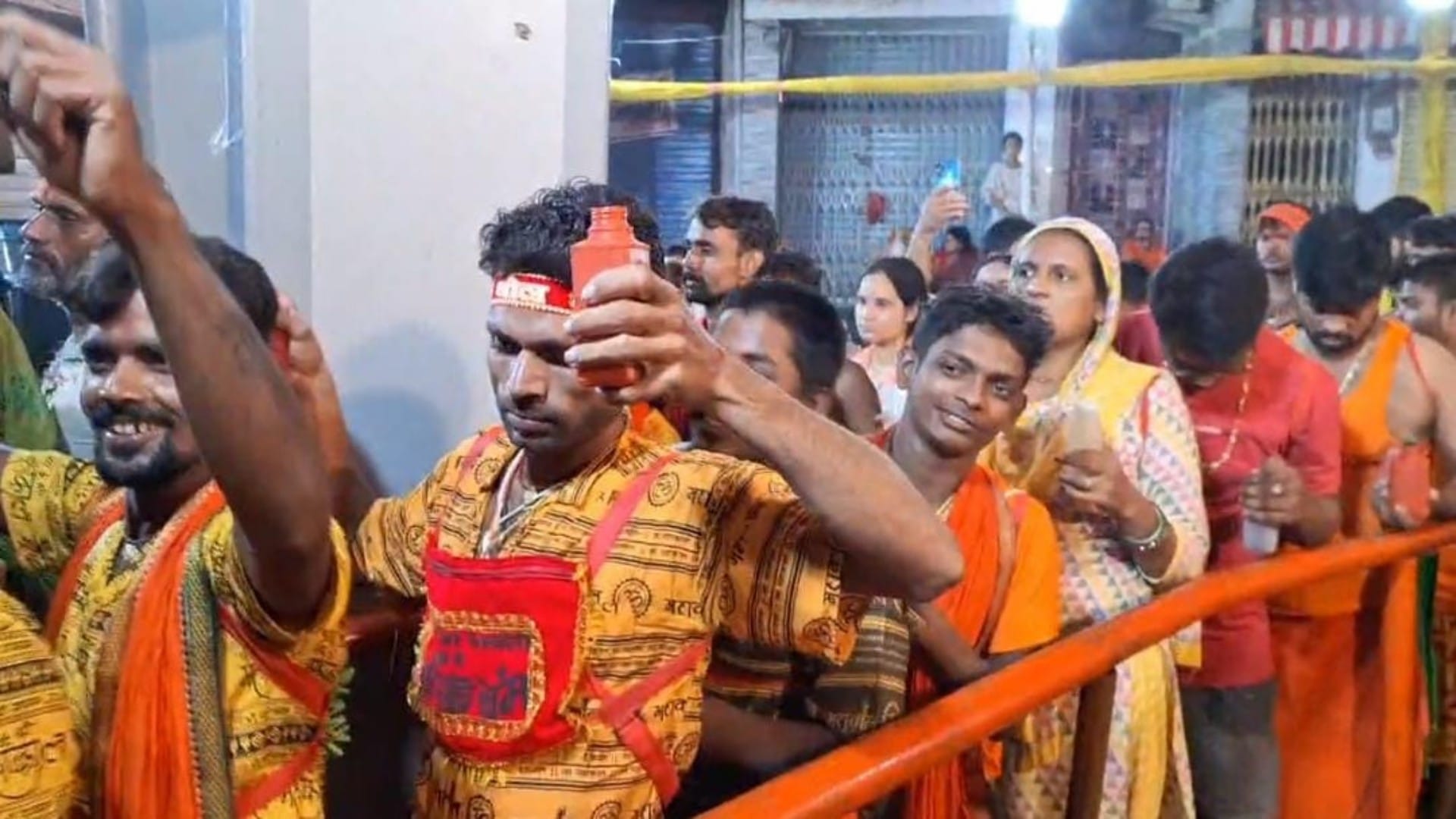 Sawan 2024: So far 1.5 lakh devotees have performed Jalabhishek of Baba Garibnath on fourth Monday