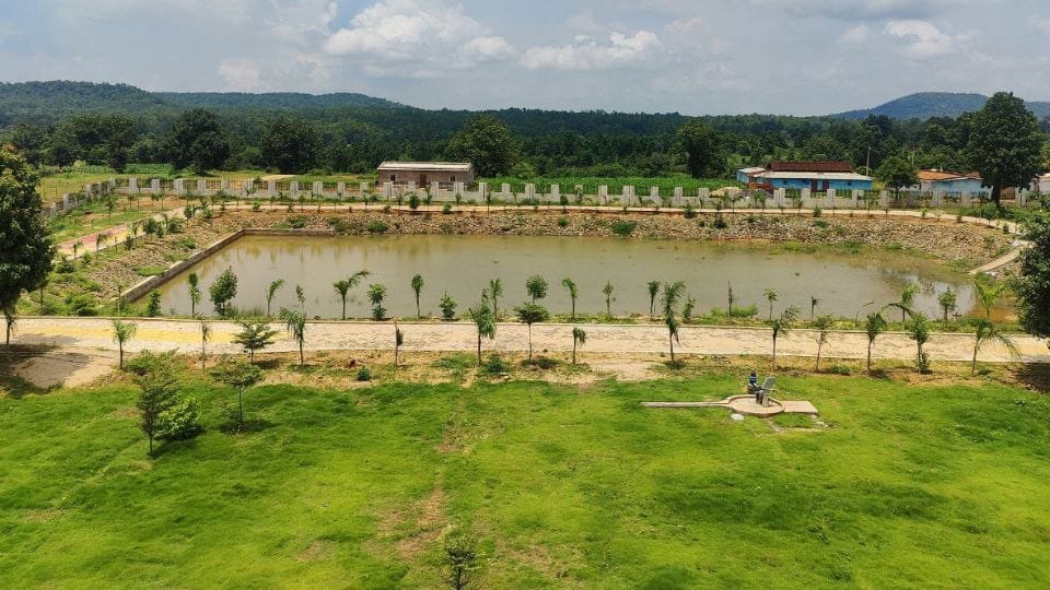 pit in has now taken the beautiful form of pond at Balrampur Ramnujganj District Headquarters