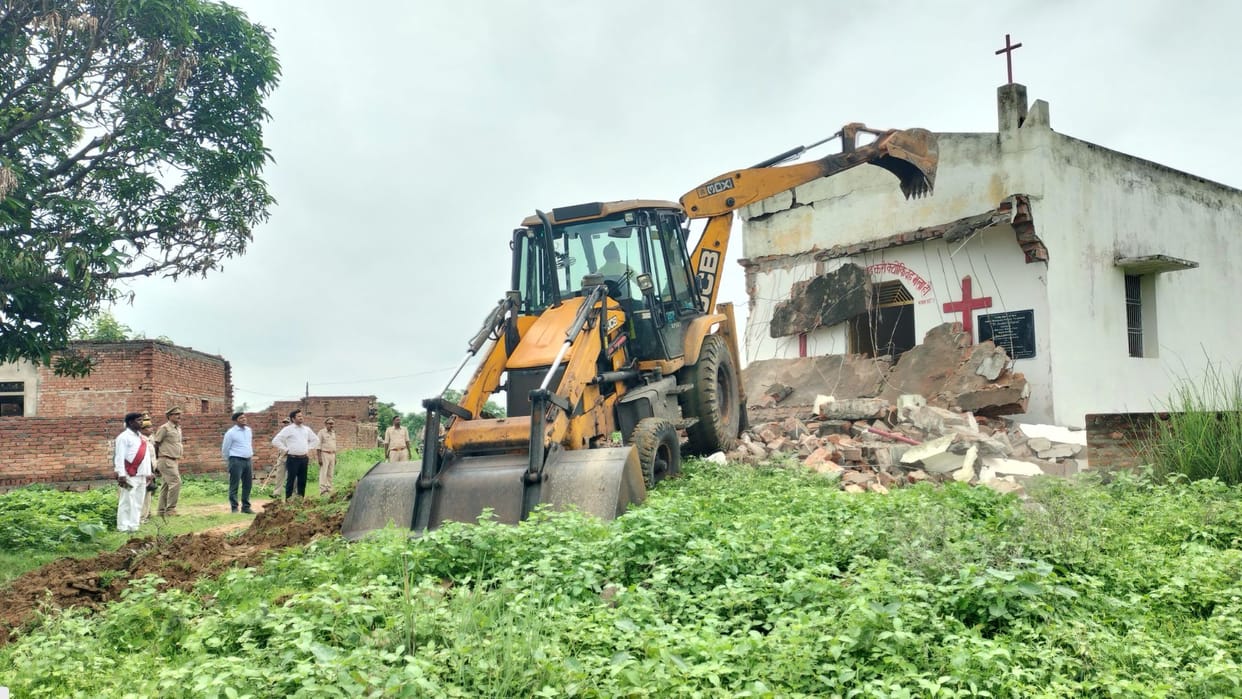 Bulldozers Action on two prayer places built on reserved land of Forest Department in mirzapur