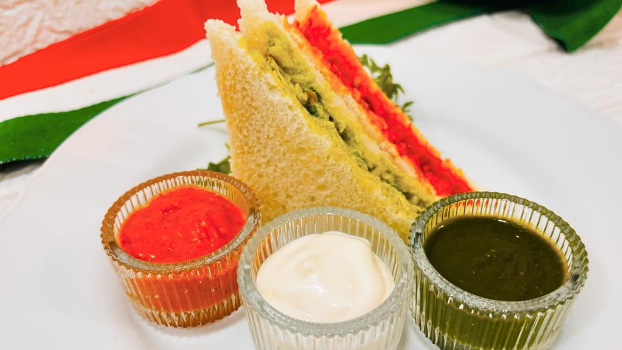 Independence Day special recipe for tiffin how to make tiranga sandwich at home disprj