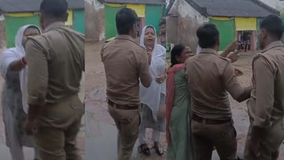 Jalaun: Women misbehaved with a constable by holding his collar, video goes viral