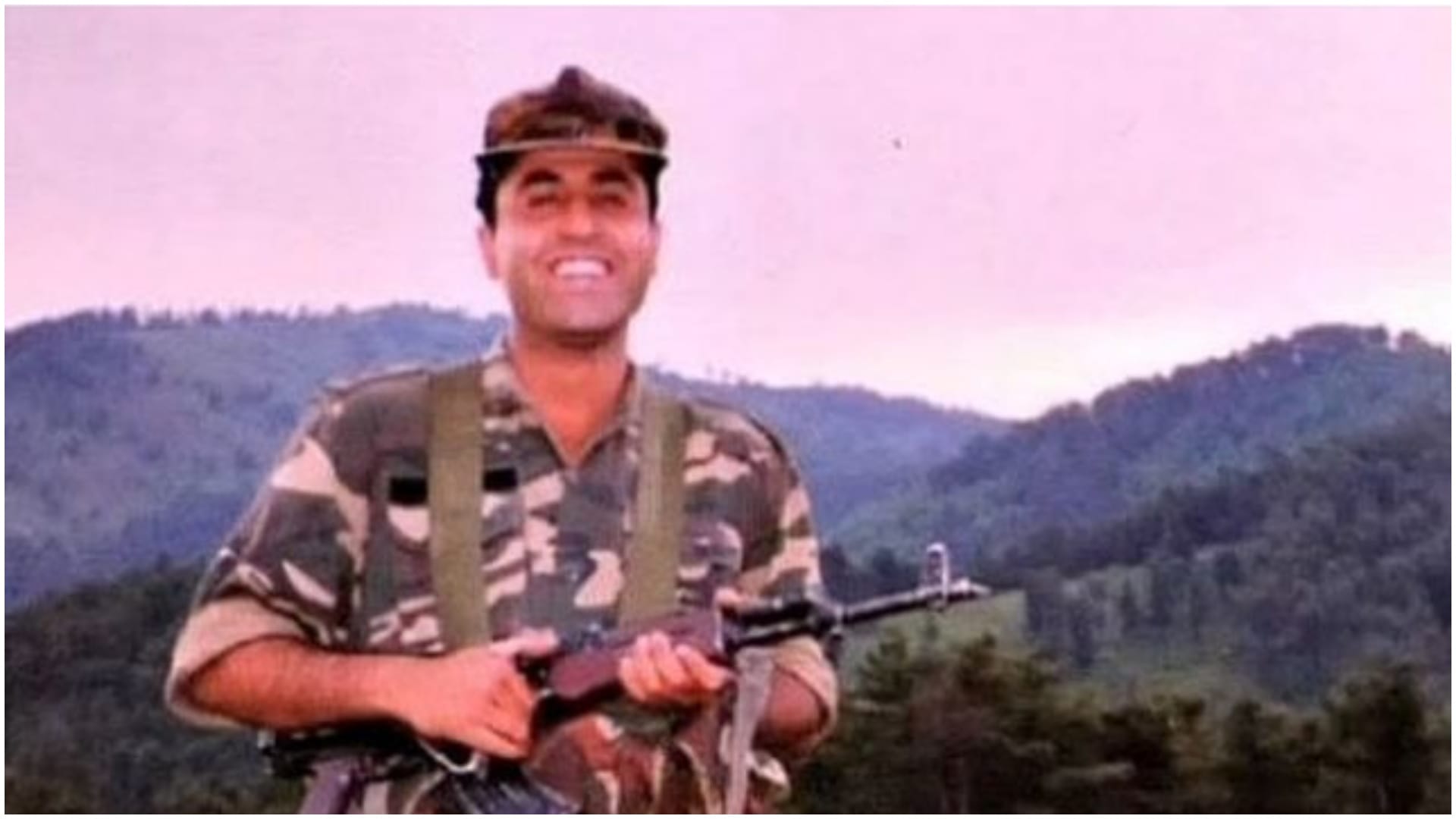 Sidharth Malhotra celebrating Three years of Kiara Advani Film Shershaah He Pens a Beautiful Note See Here