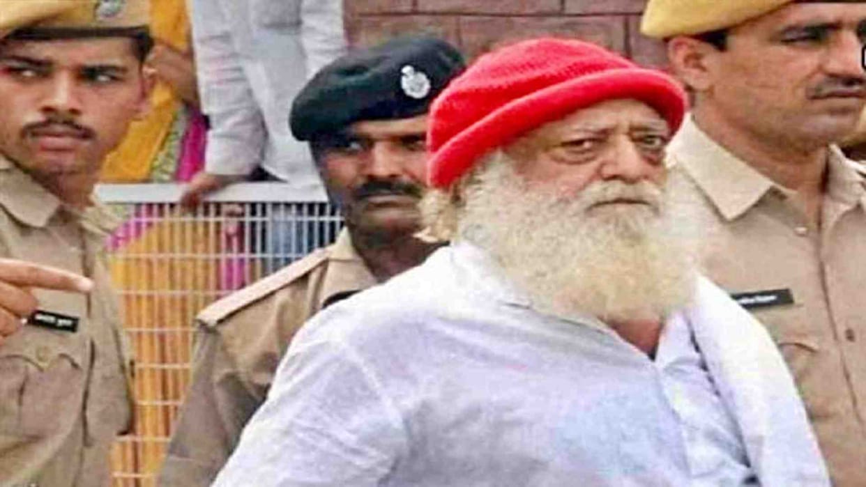 Asaram Bapu Gets Parole victim family demand more security in Shahjahanpur