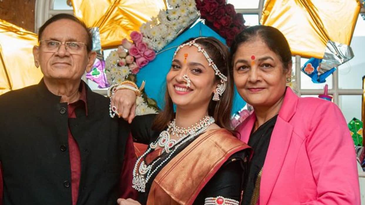 Ankita shared series of nostalgic pictures on his father First Death Anniversary also shares a emotional note