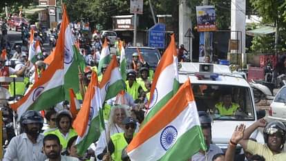 Amar Ujala Maa Tujhe Pranam tiranga rally in Dehradun Celebration Independence Day Uttarakhand