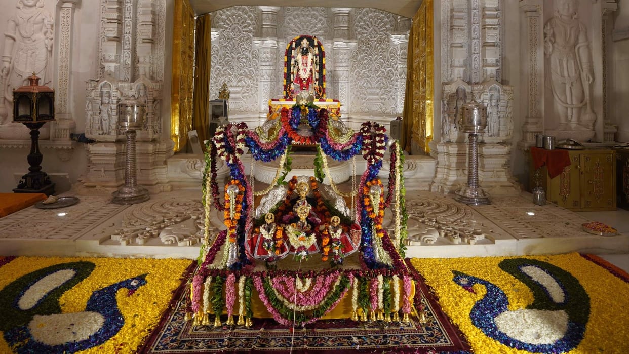 Savan Jhoola Mahotsav of Ayodhya.