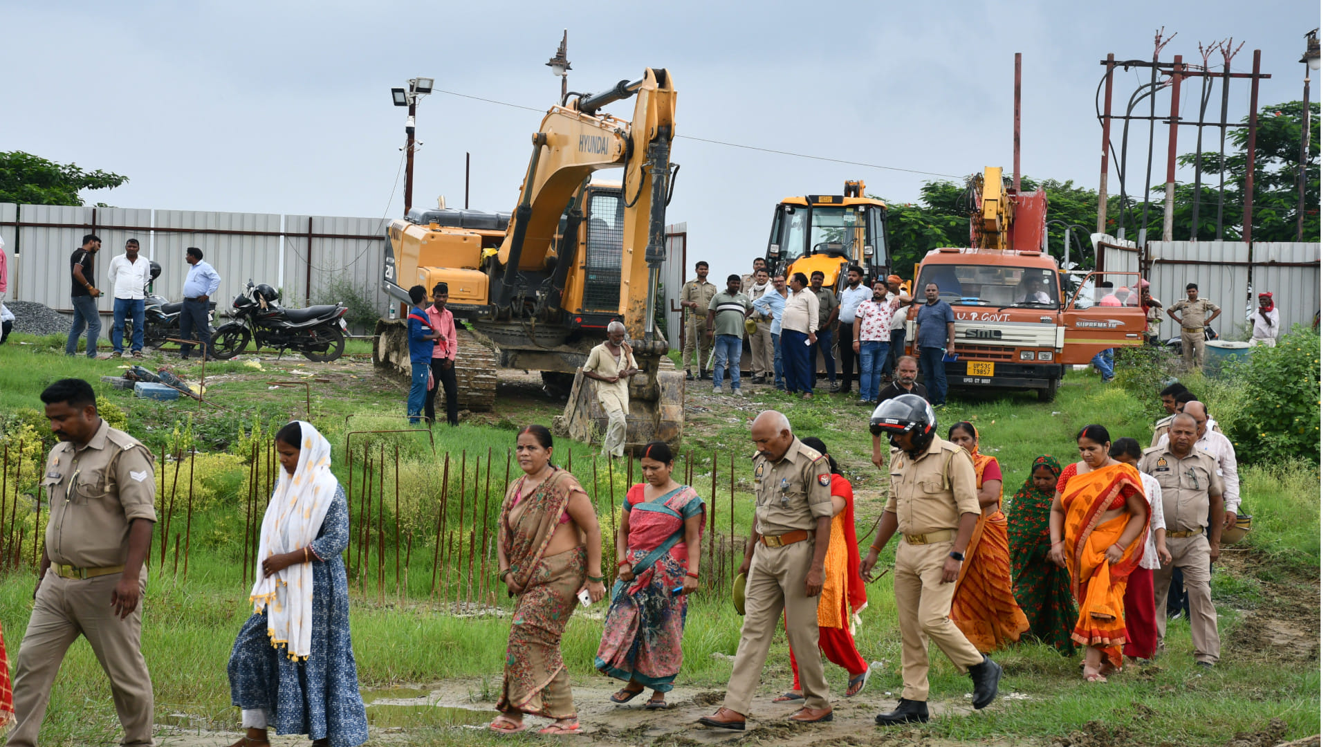 GDA team arrived to demolish illegal construction, family adamant