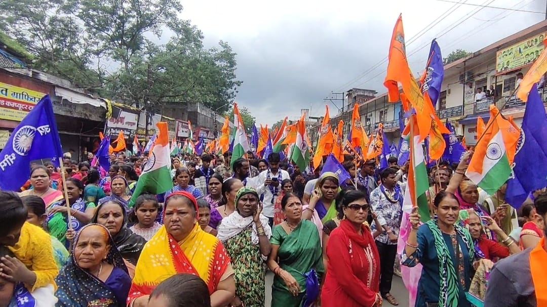 Bangladesh hindu attack indore news protest