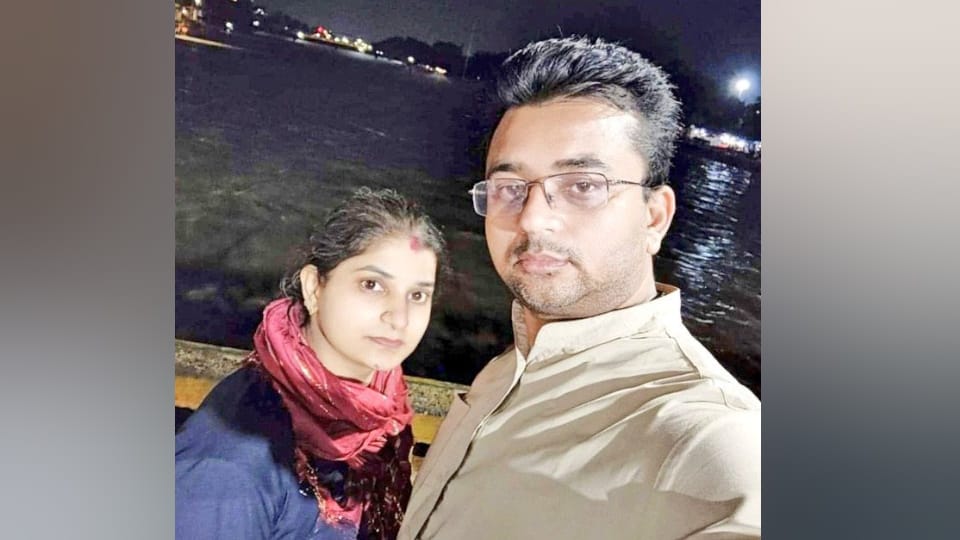 Saharanpur Saraf Couple Suicide Case Inside Story Selfie-Suicide Note and Location Reasons Behind Full Details