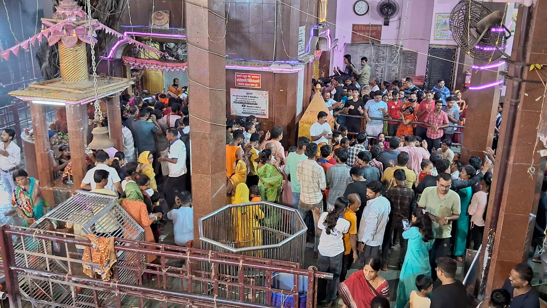 Sawan 2024: Mahadev decorated with betel leaves on 4th Monday, Baba Maha Shringar Maha Aarti Garibnath temple