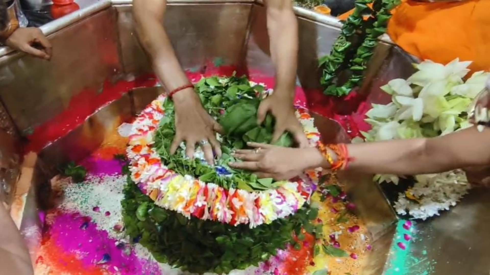 Bhaum Pradosh Vrat 2025 Never do these work on pradosh vrat in hindi