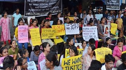 Junior Doctors And Others Summoned For Questioning In Kolkata Doctor Rape-murder Case - Amar Ujala Hindi News Live - Doctor Murder Case:पुलिस ने चार जूनियर डॉक्टरों को पूछताछ के लिया बुलाया; Ncw