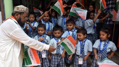 Independence Day: 70 percent tricolor stock exhausted, estimated turnover worth crores