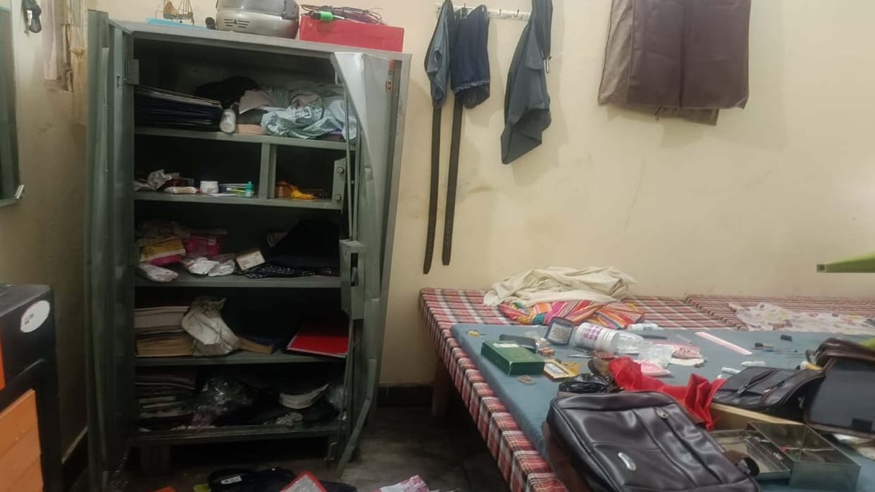 Etawah: Jewellery and cash worth 20 lakhs stolen from doctor's house