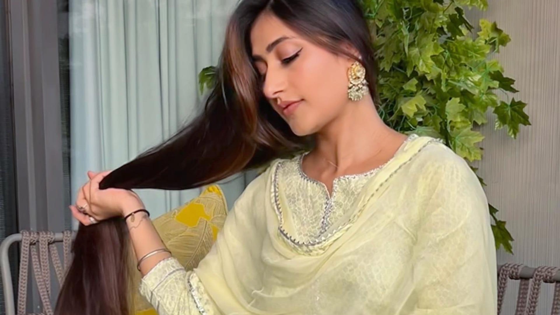 Dhanashree Verma Hair care Secret in hindi dhanashree verma wife of yuzvendra chahal hair secret
