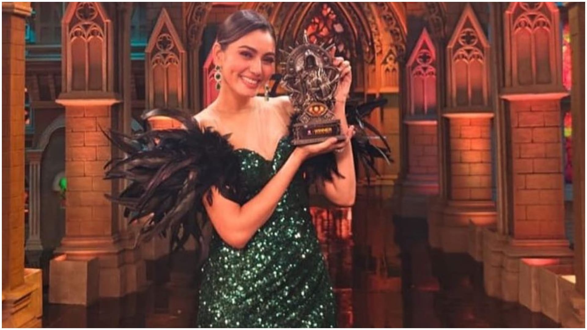 Bigg Boss OTT 3 winner Sana Makbul recently open up about working with Shekhar Home actor Ranvir Shorey