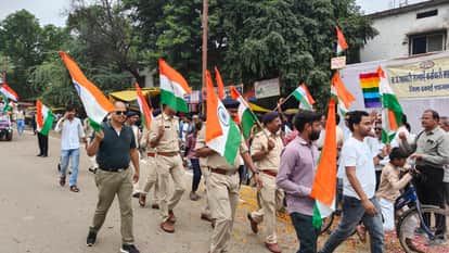 MP: Thousands of students participated in the Tiranga Yatra in Shajapur