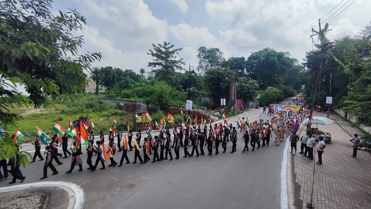 Amar Ujala Campaign Maa Tujhe Pranam Walk For Unity Rally In Bareilly