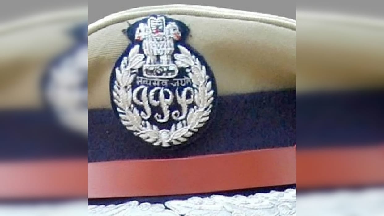 UP: N. Ravinder and GK Goswami will retire without being promoted to the post of DG.