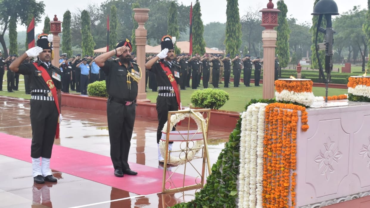 Army Commander of South Western Command Lieutenant General hoisted the flag