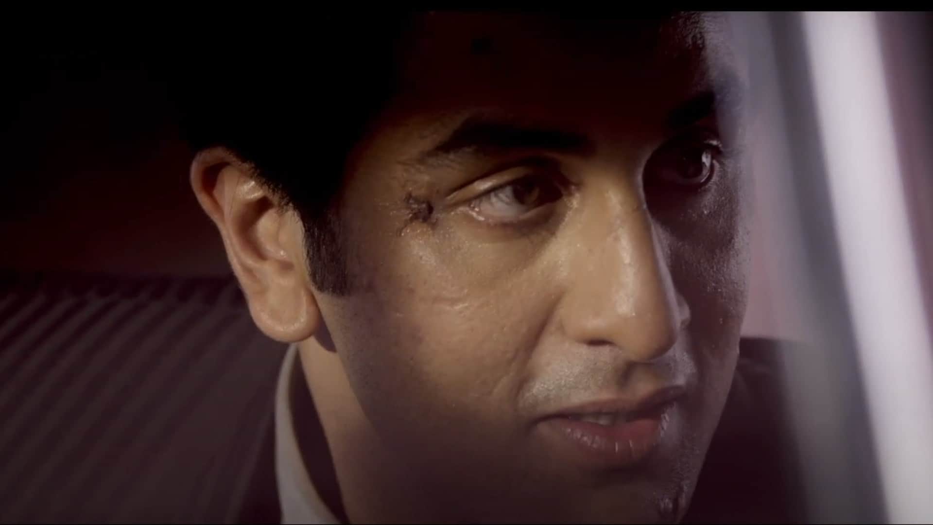 Bollywood Biggest Flop Movies Auron mein kahan dum tha bade miyan chote miyan Maidan Zero Samrat Prithviraj