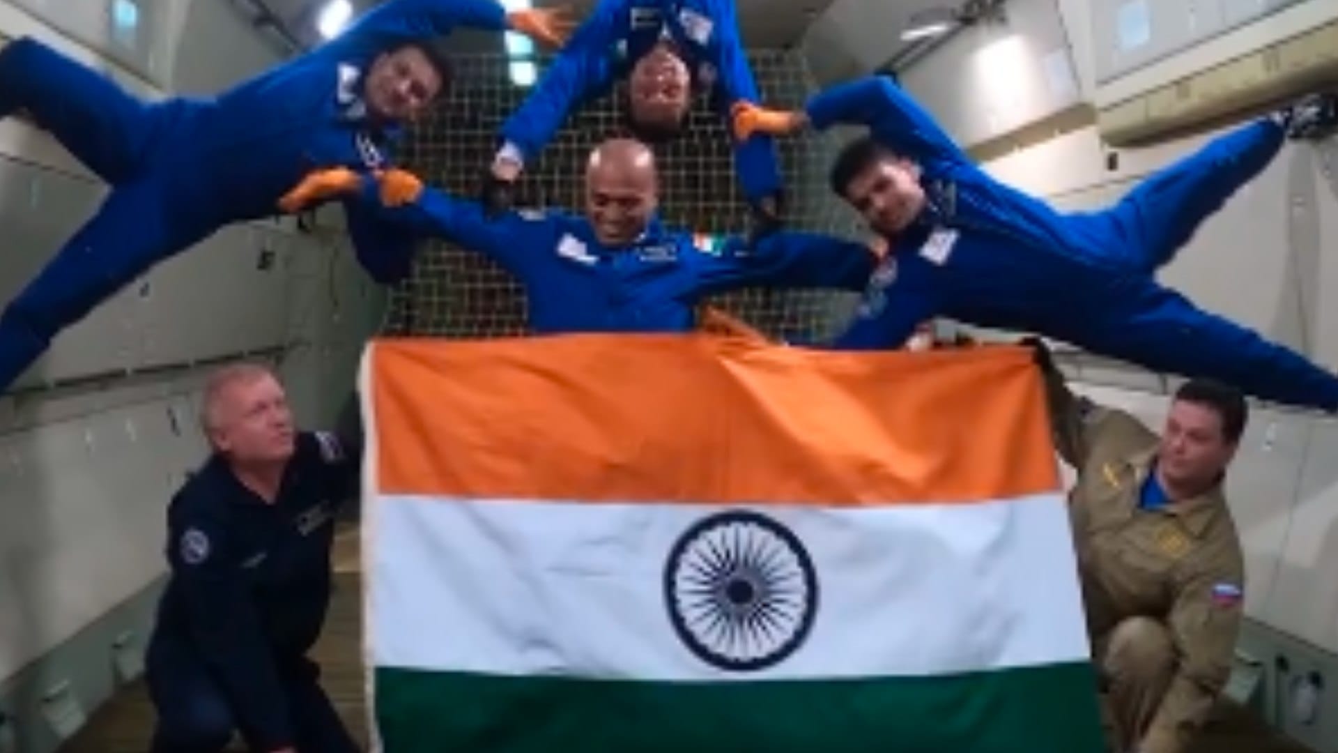 isro releases video of gaganyaan astronauts training know the who four astronauts