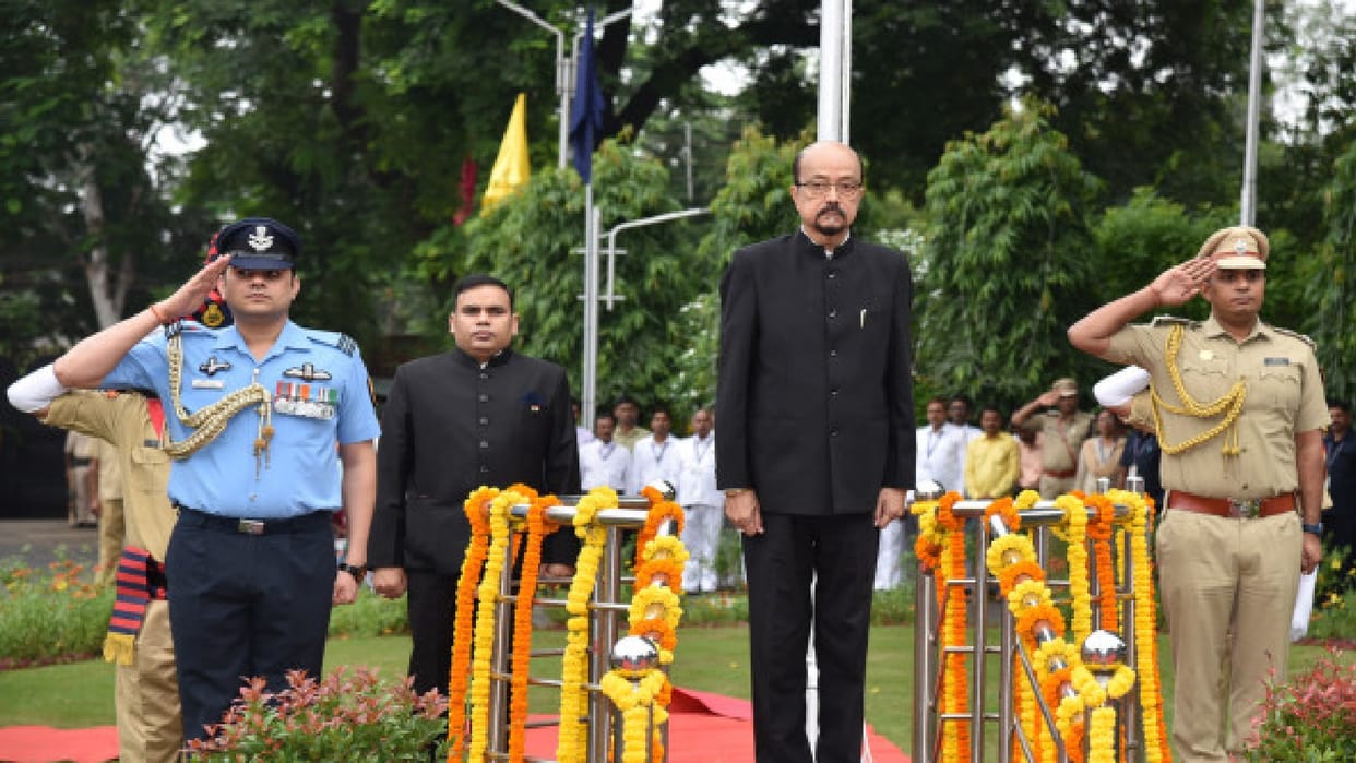 78th Independence Day: Governor Ramen Deka hoisted the flag at Raj Bhavan, took the salute