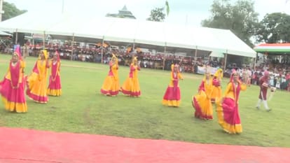 Celebration of Independence day in himachal: CM unfurled the tricolor in Dehra, glimpses in pictures